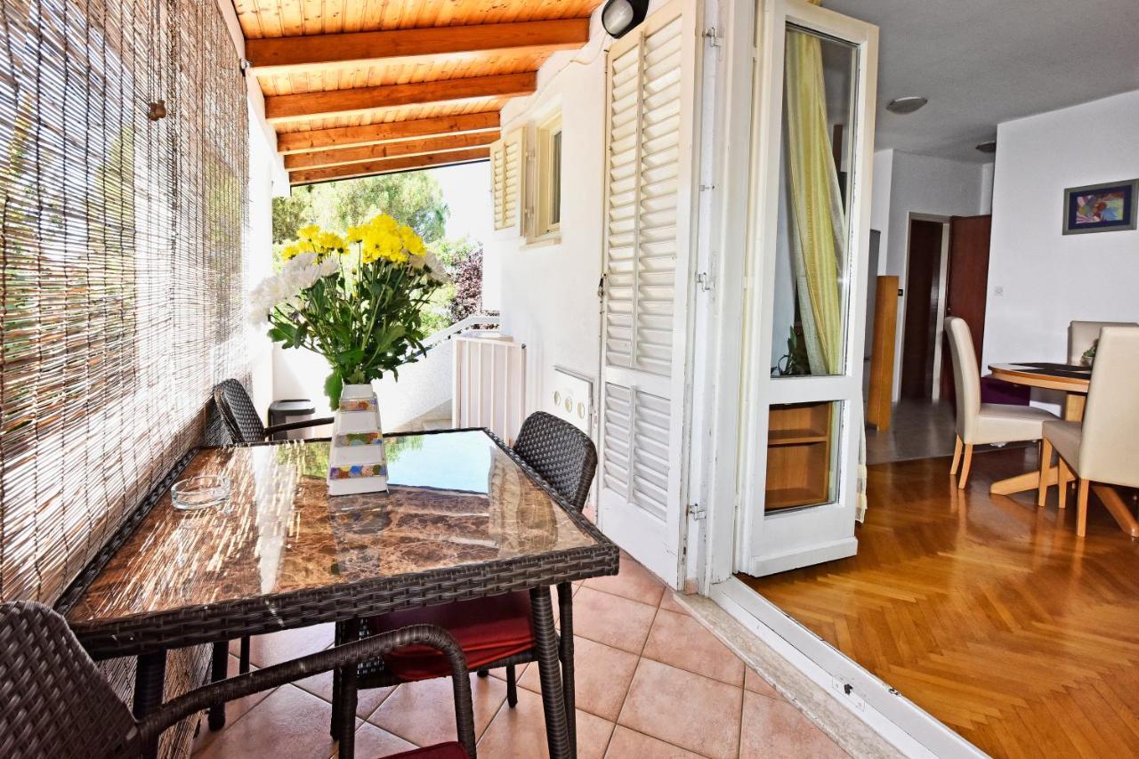 Apartment Nikola Poreč Buitenkant foto