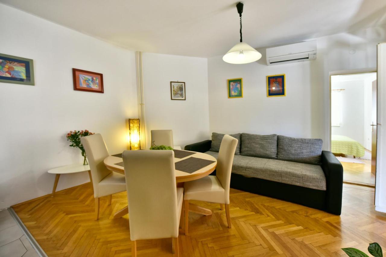 Apartment Nikola Poreč Buitenkant foto