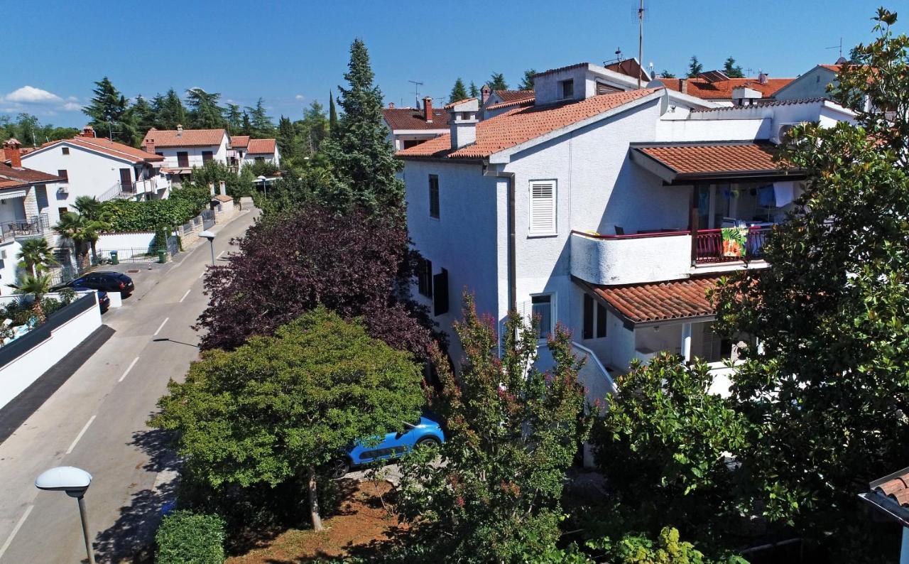 Apartment Nikola Poreč Buitenkant foto